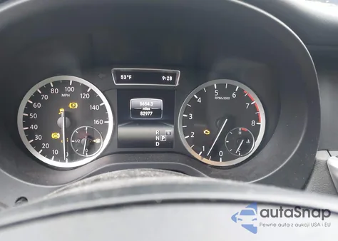 2019 Infiniti Qx30 Luxe z USA, uszkodzony, nr VIN SJKCH5CP5KA010934